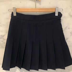 American Apparel Tennis Skirt in Navy XS
